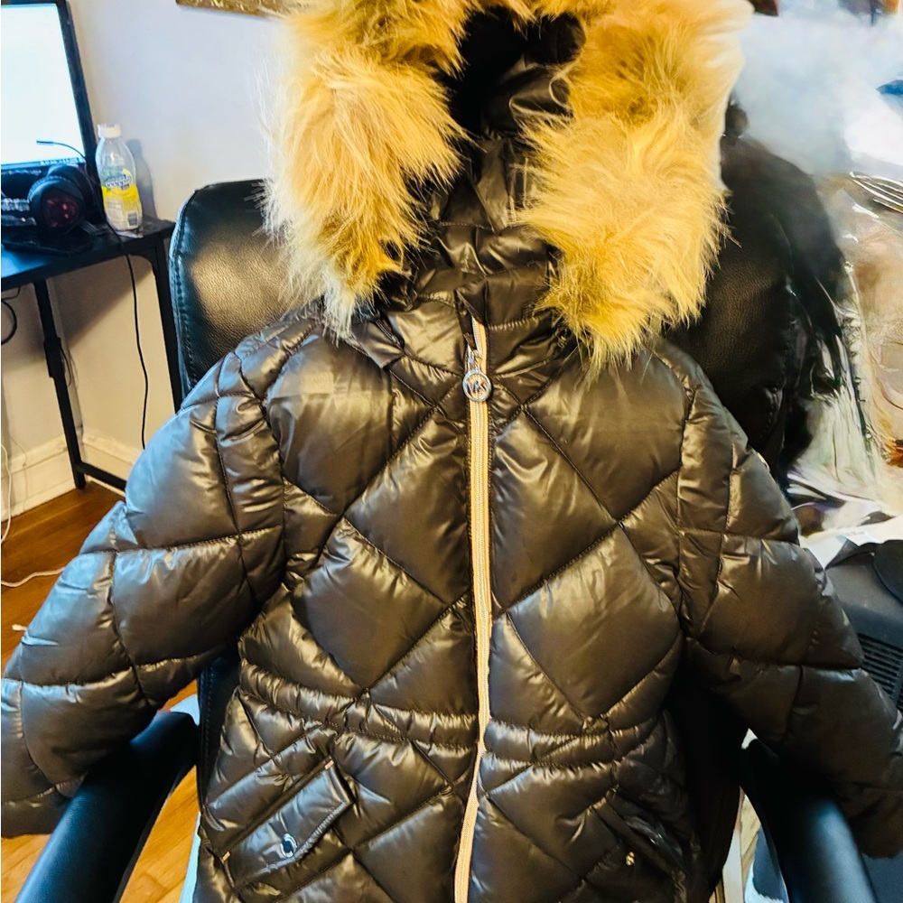 Michael Kors Black Puffer Jacket with Tan Fur Hood Authentic, Perfect Condition
